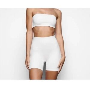 SKIMS Women's Swim shorts